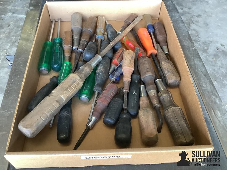 assorted-screw-drivers-image-1