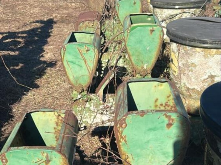 john-deere-4-row-planter-and-tiller-image-19