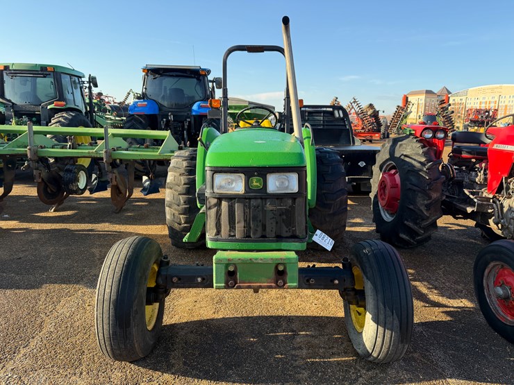 john-deere-5320-image-1