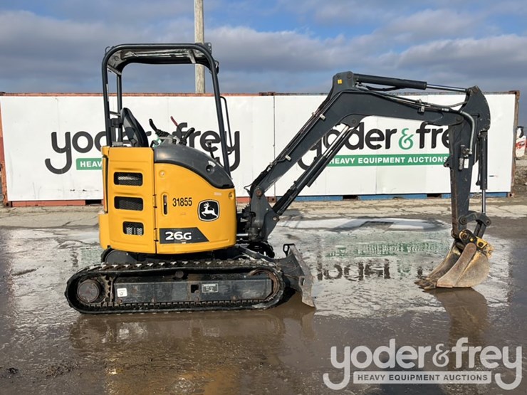 2021-deere-26g-image-7