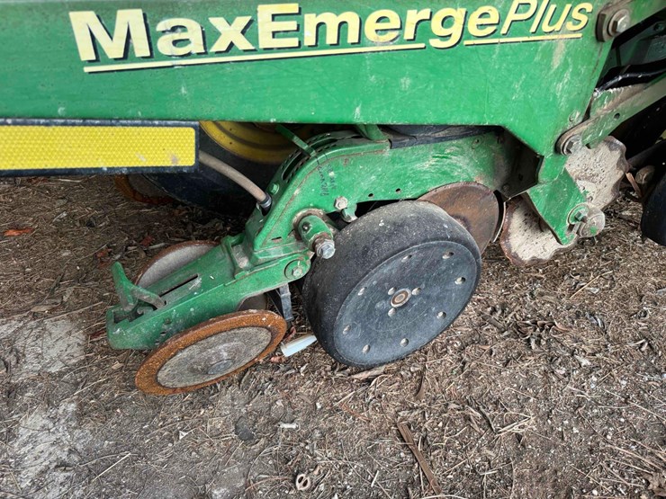 john-deere-1770-image-16