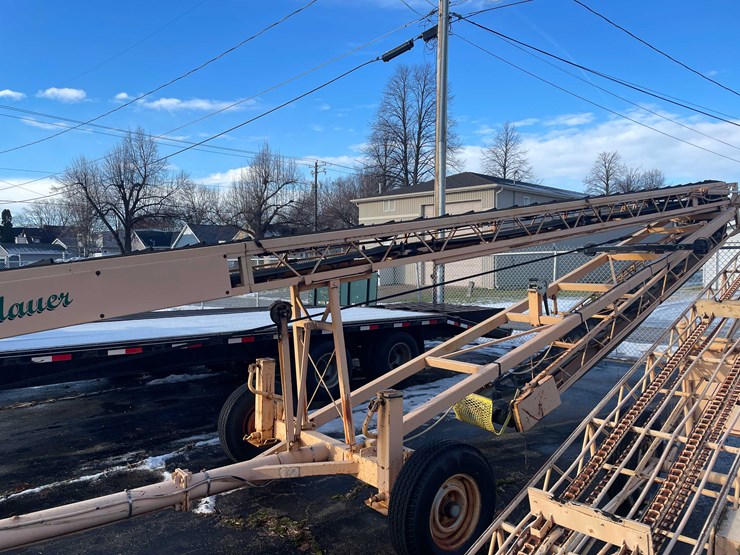 #2251-•-portable-conveyer-lift-image-7