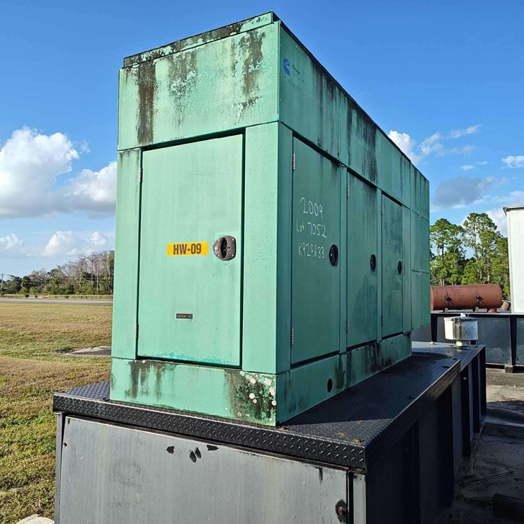 2009 Cummins DGFA-5764071 150Kw Standby Generator