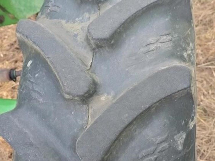 john-deere-6420-image-30