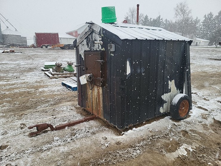 outdoor-wood-burner-on-wheels-image-1