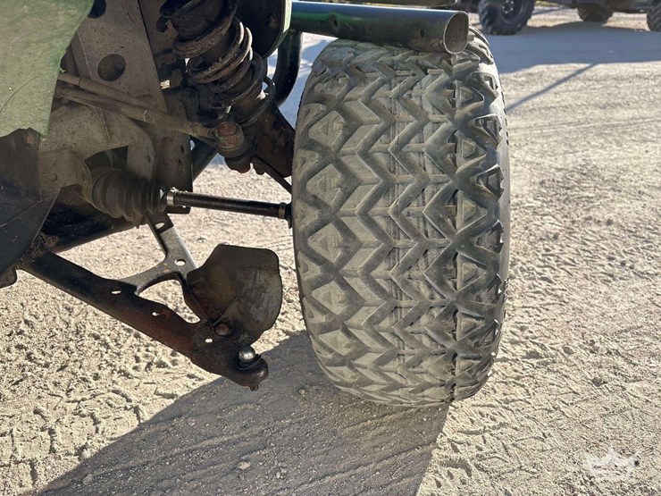 2016-john-deere-gator-image-3