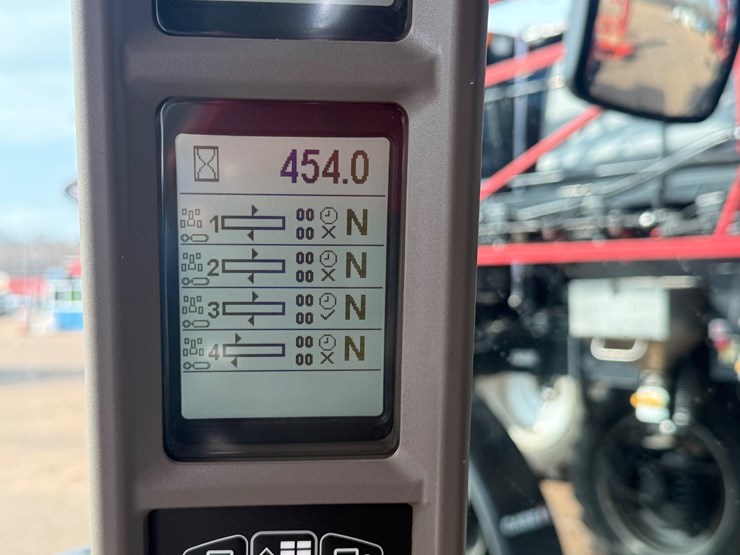 case-ih-145-image-48