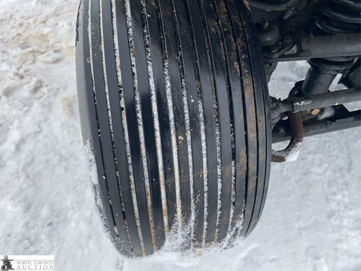 2010-jacobsen-cushman-ds175-image-26