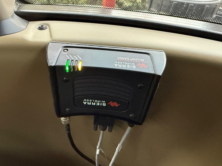 2019-case-ih-patriot-2250-image-43