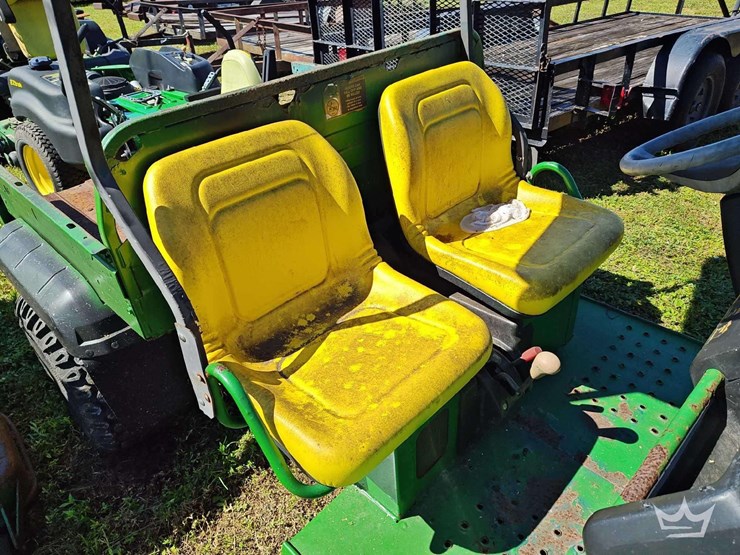 john-deere-gator-image-9