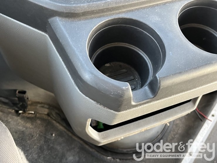 2016-ford-e450-image-20