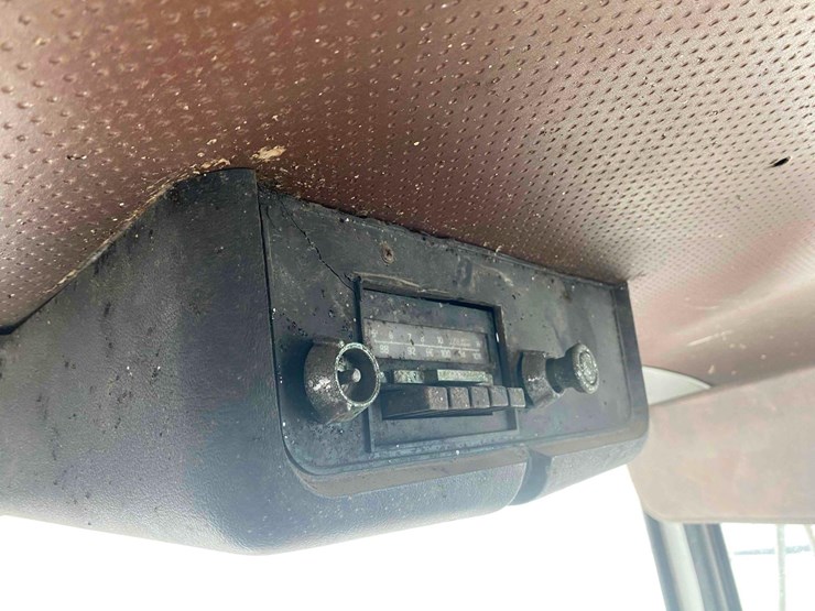 1983-ford-9000-image-76