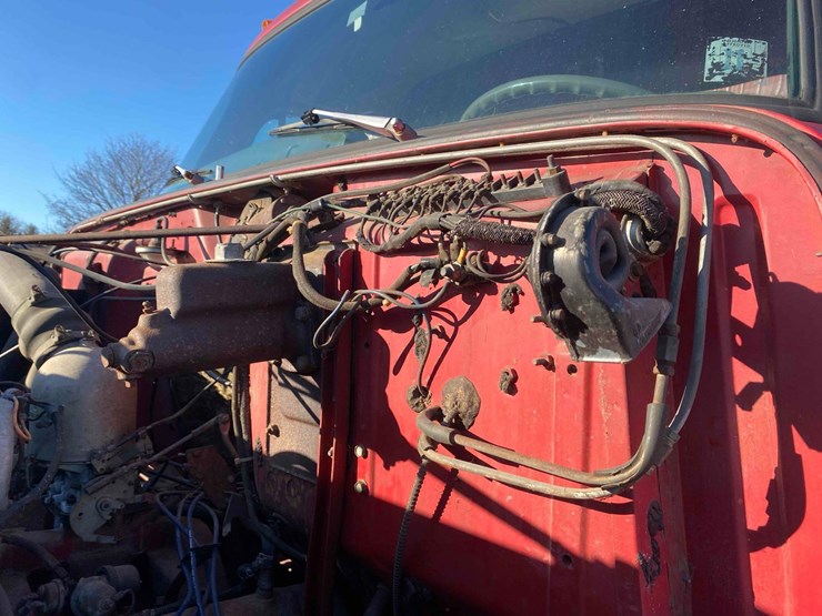 1970-international-2010a-fleetstar-firetruck-image-41