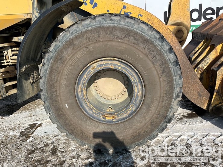 2017-komatsu-wa470-8-image-9