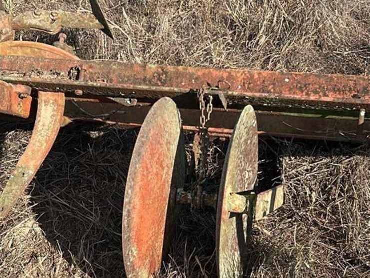 12-row-cultivator-image-3