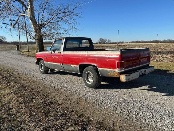 1987-chevrolet-c10-image-2