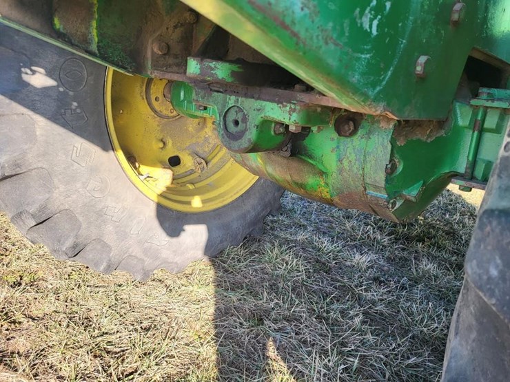 john-deere-7520-image-63