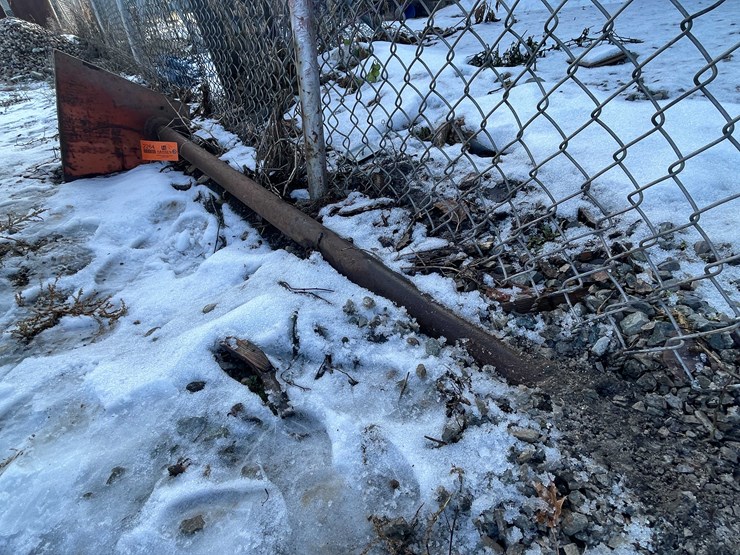 #2264-•-forklift-roll-mover-image-1