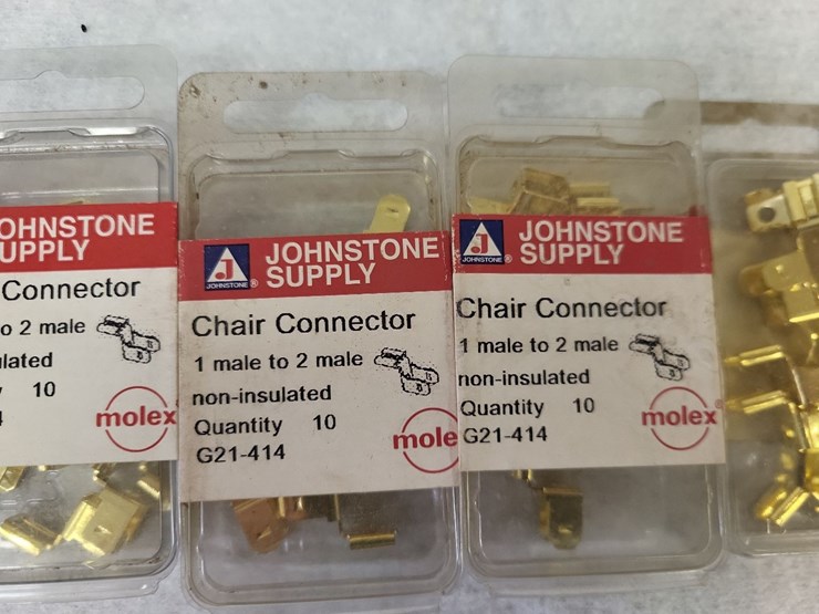 (5)-boxes-chair--1-male-to-2-male-non-insulated-connectors---tag-#1213-image-4