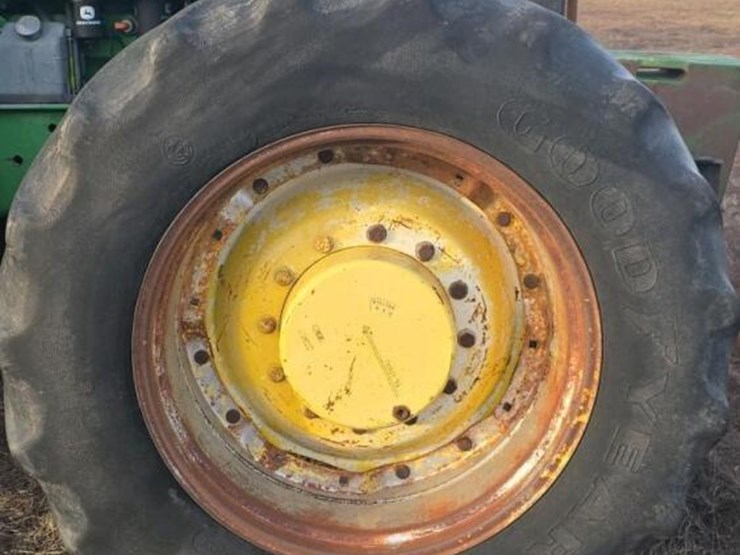 2000-john-deere-7610-image-5