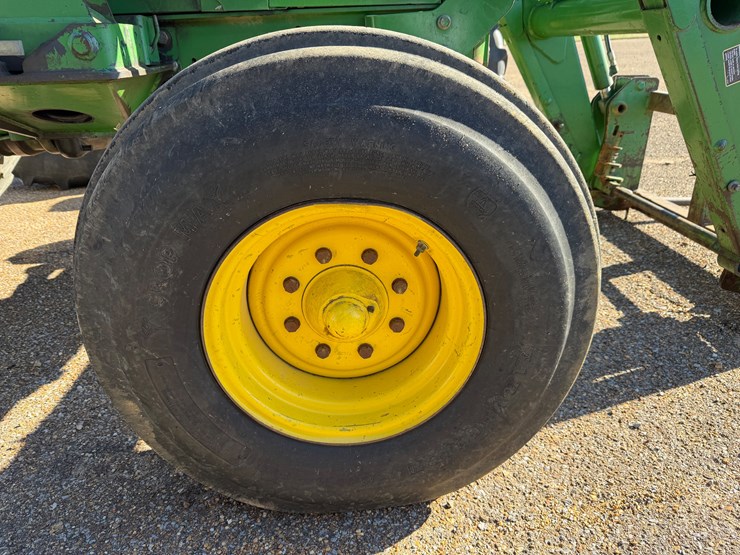 john-deere-6410-image-14