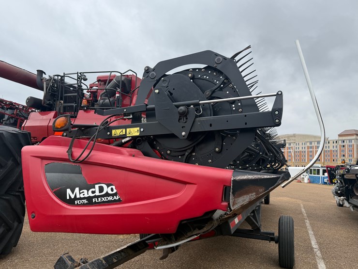 2016-mac-don-fd75-image-10