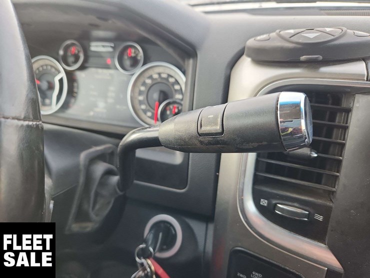 2018-dodge-2500-image-24