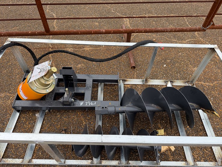 #7961-•-skid-steer-auger-drive-w/-12"-&-18"-augers-image-3