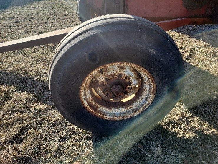 hopper-wagon-w/running-gear-image-13