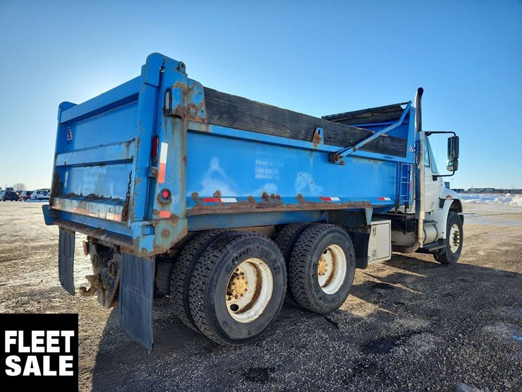 2009-international-durastar-4400-image-4