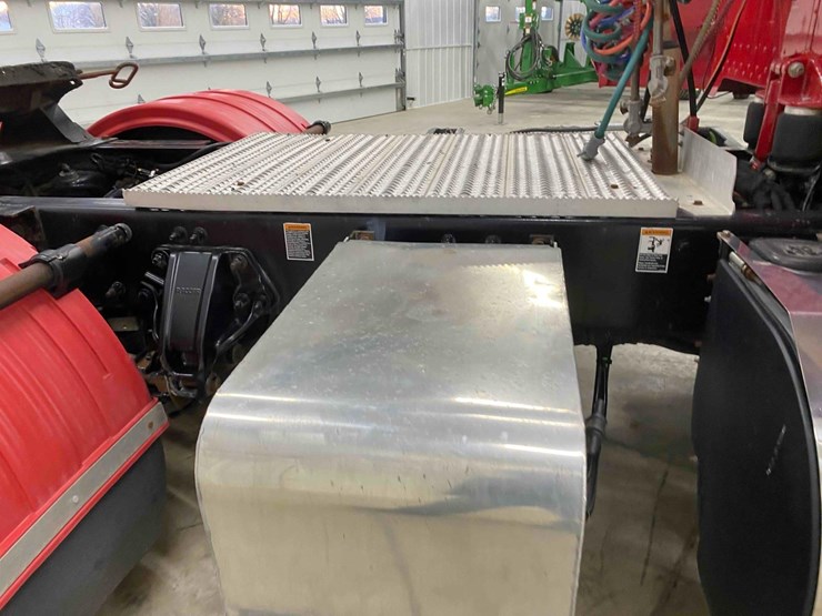 2014-peterbilt-365-image-20