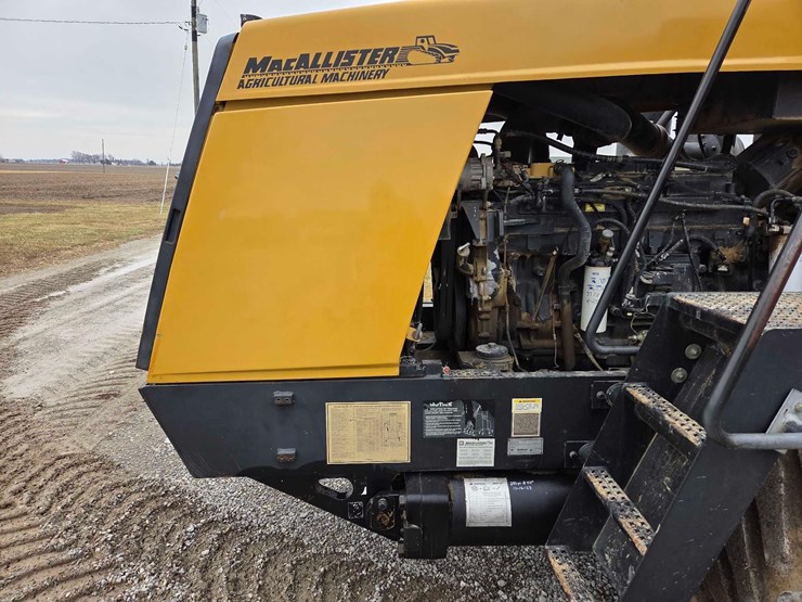 cat-75c-track-tractor-image-48