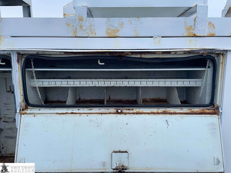 2006-international-durastar-4200-image-47