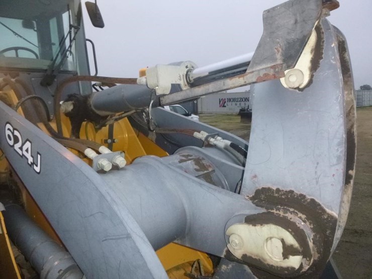 2005-deere-624j-image-20