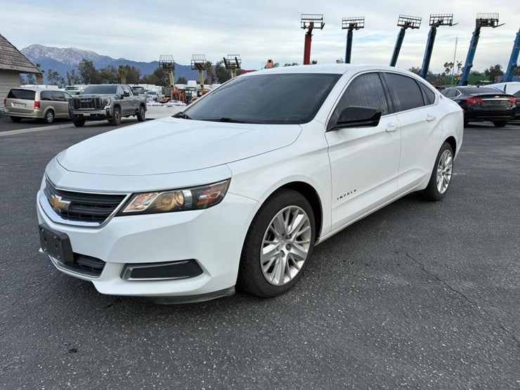 2019-chevrolet-impala-sedan-image-1