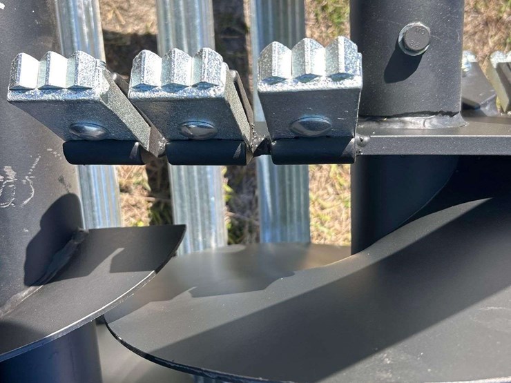 2025-pabreak-auger-bits-and-plate-skid-steer-attachment-image-7