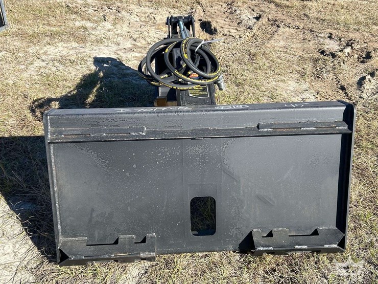 2025-pabreak-hydraulic-excavator-arm-with-tooth-bucket-skid-steer-attachment-image-8