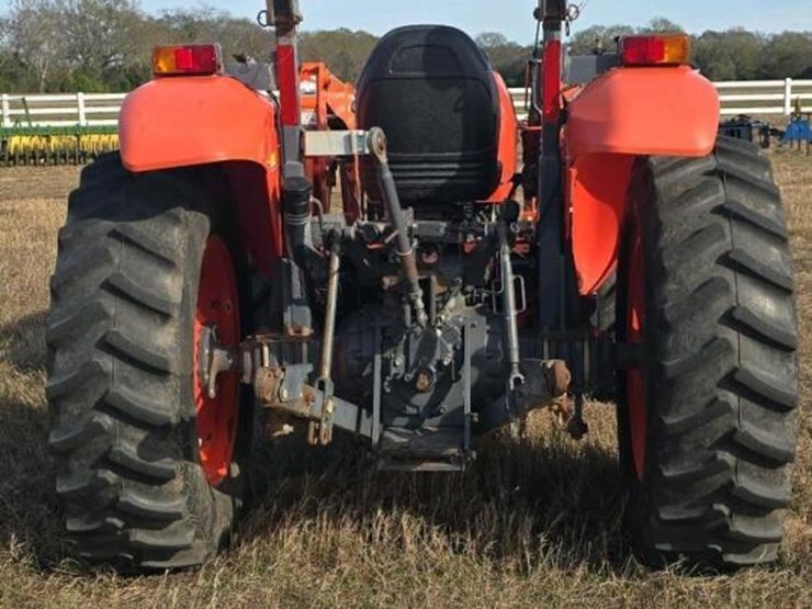 2015-kubota-la1154-image-12