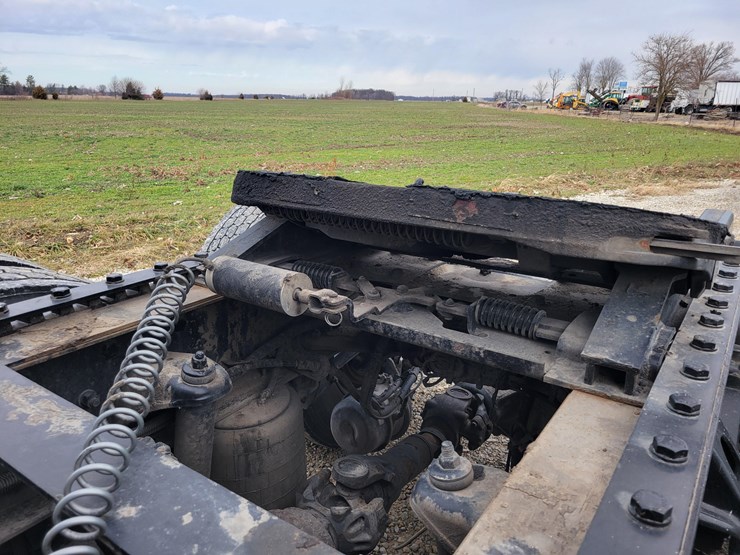 2020-kenworth-t680-image-8