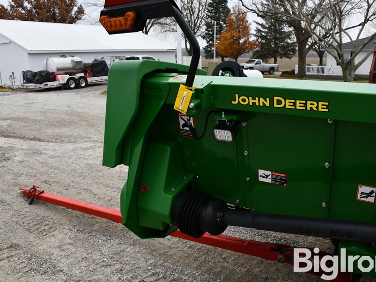 2024-john-deere-c8r-image-20