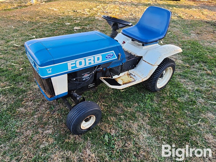 ford-tractor-image-1