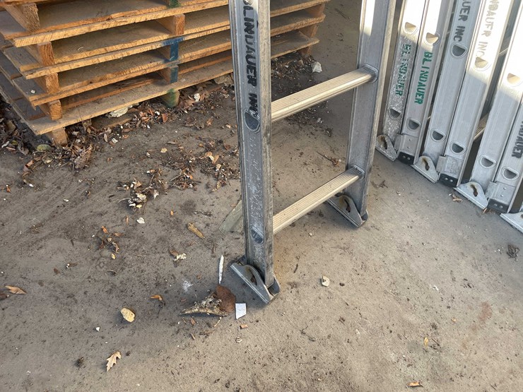 #2772-•-aluminum-extension-ladder-image-6