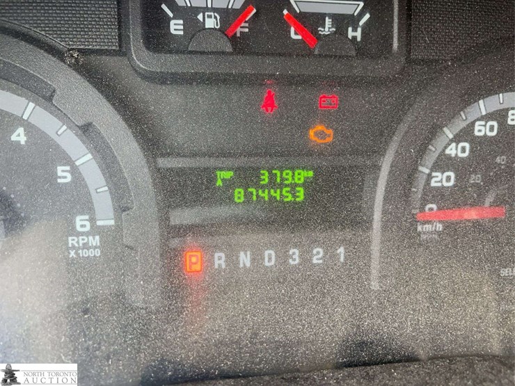 2014-ford-e-series-s/a-cube-van-image-13