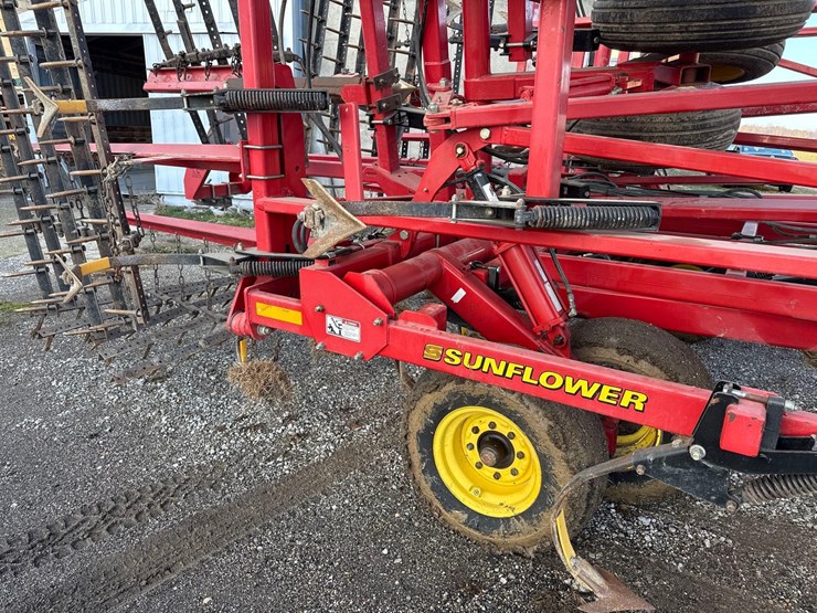 sunflower-44’-cultivator-image-21