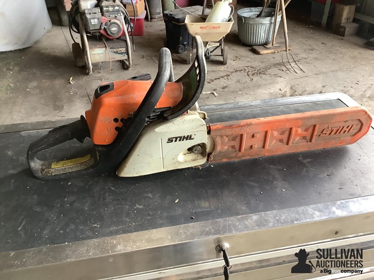 stihl-ms-211-chain-saw-image-3