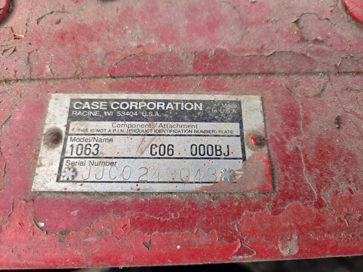 case-ih-1063-image-13