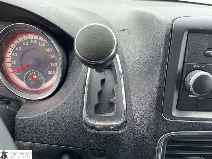 2014-ram-c/v-tradesman-image-22