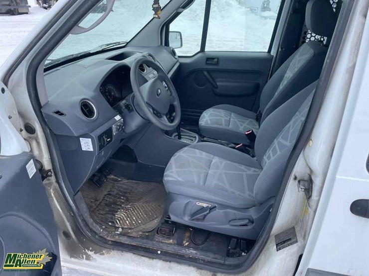 2012-ford-transit-connect-image-35