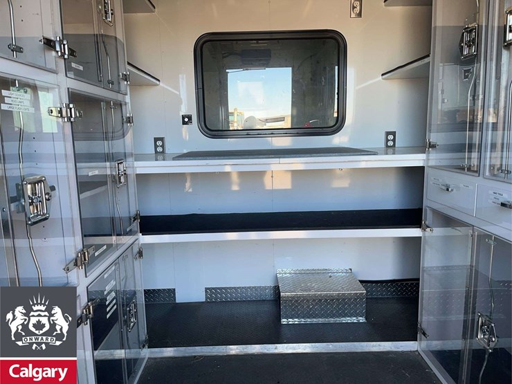 2009-ford-low-cab-forward-s/a-emergency-support-truck-image-33