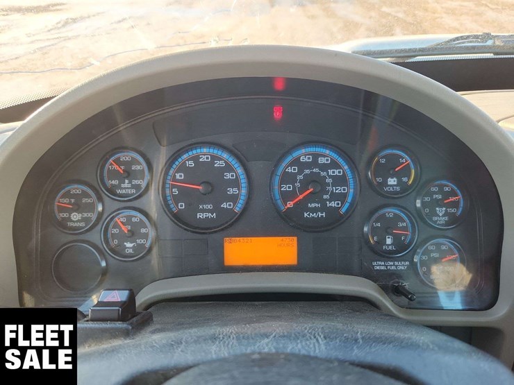 2009-international-durastar-4400-image-18